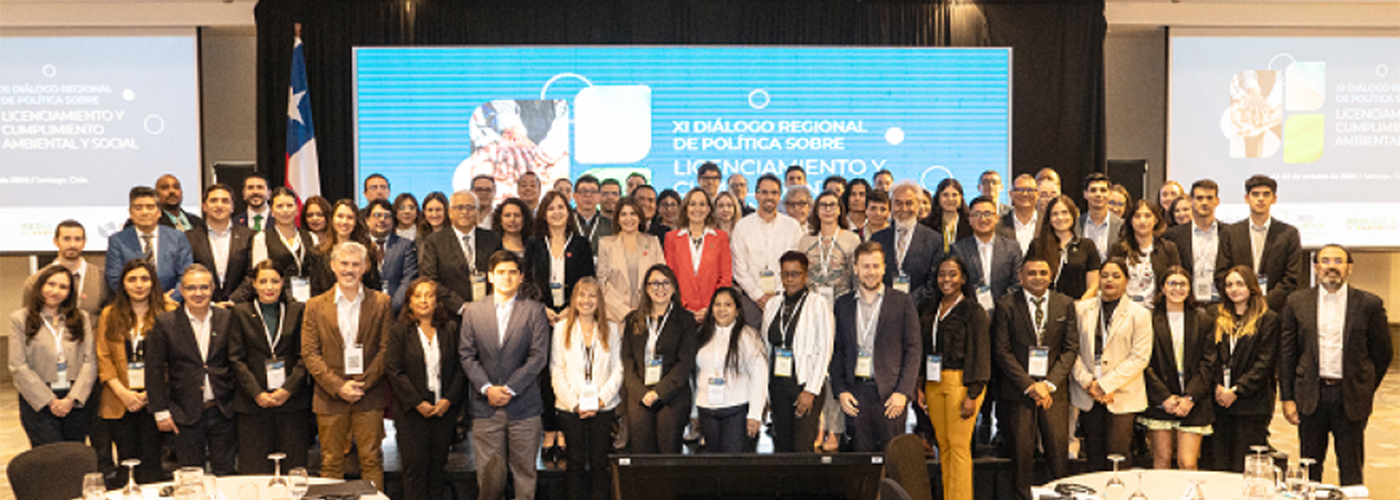 Grupo de personas en jornada de trabajo #6 en Chile